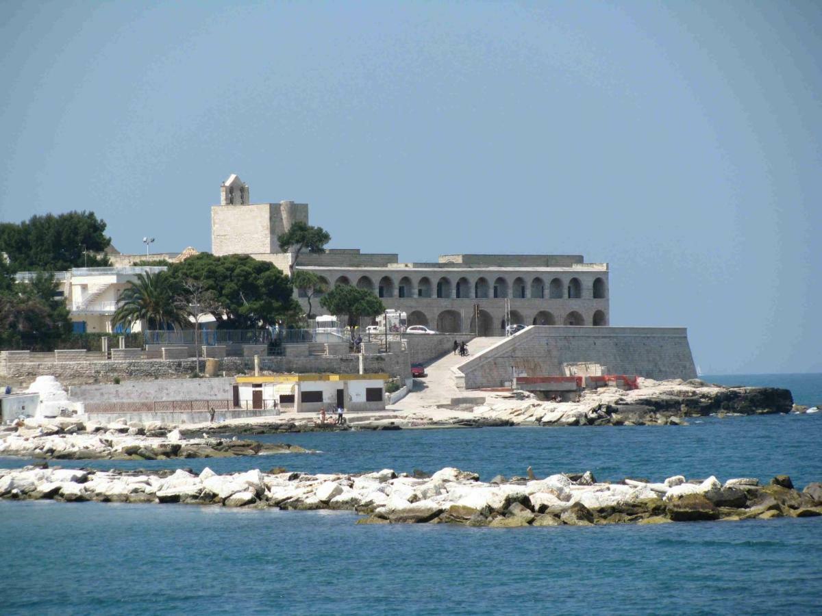 Affittacamere La Cattedrale Sul Mare Trani Εξωτερικό φωτογραφία